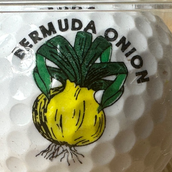EARDLEY L.B. JONES BERMUDA GOLF BALL COLLECTION - RIDDELL'S BAY GIBBS HILL ONION - Picture 5 of 5